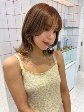 ロンドルーチェ 心斎橋(Lond luce) ダークアッシュ/ミディアムレイヤーカット［髪質改善/縮毛矯正］