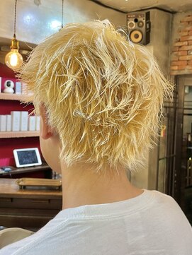 アンリ(Henri) [オカダケント]抜きっぱなしスパイキーショート！