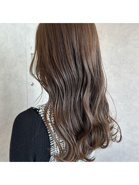 ガレリアエレガンテ 多治見店(GALLARIA Elegante) 艶感ベージュブラウン