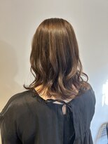 イヴ(y.ve)&nbsp;ゆるふわミディアムボブ