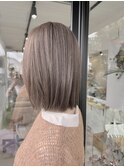切りっぱなしボブ