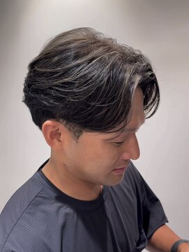 バース 梅田中崎町店(BIRTH) 50代40代白髪ぼかしシルバーメッシュバレイヤージュ