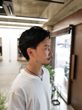 ダカー(dakah) 前回のパーマ生かしカット