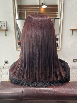 チェリーレッド