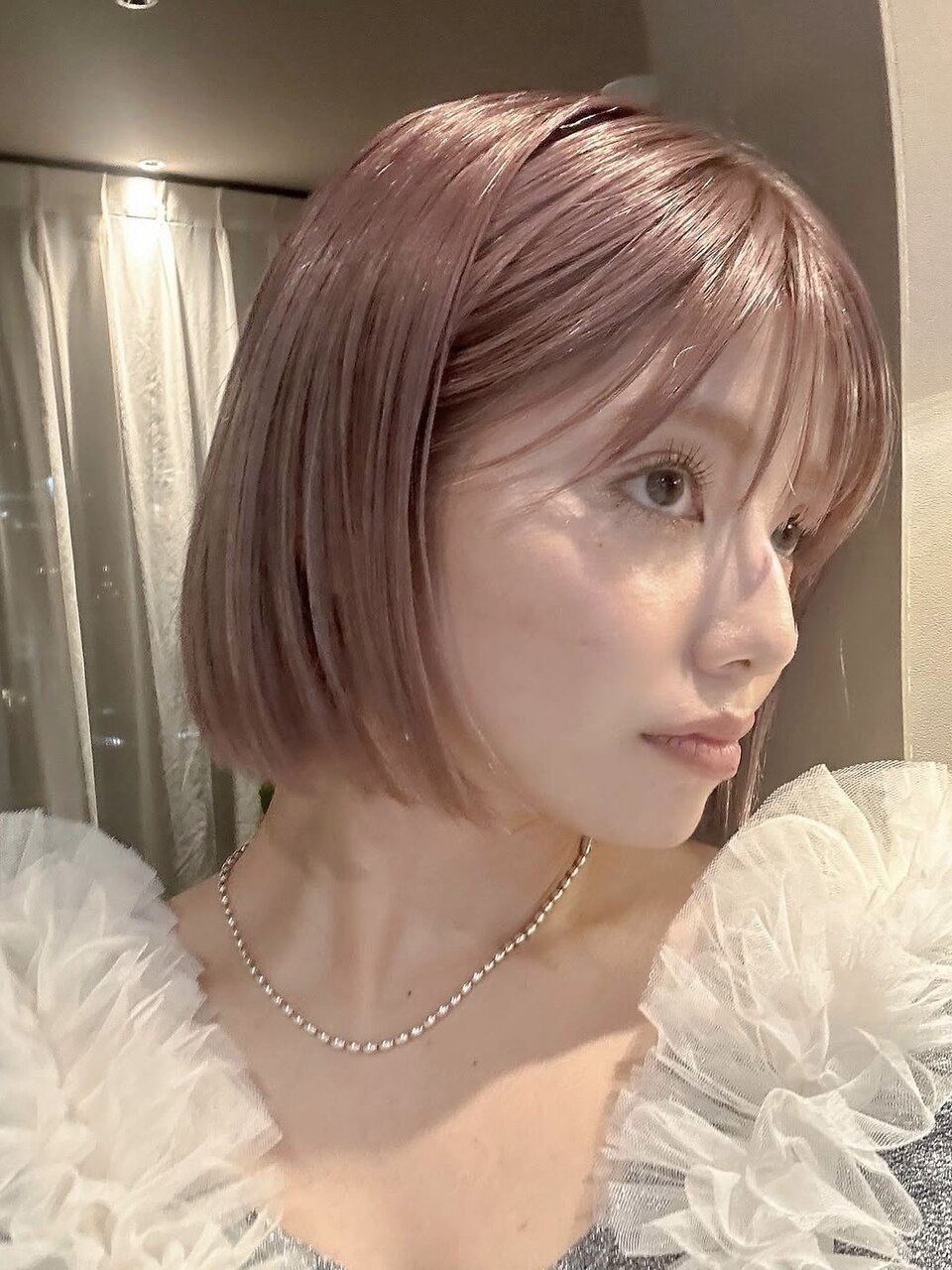 ピンクベージュ/ブリーチ/艶ボブ/表参道/原宿