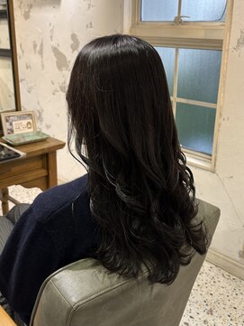 サンバイセライロ 千葉(SAN. by celilo) カール/セミディ/シアーカラー/姫カット/千葉駅