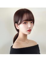 アフロート ディル(AFLOAT D'L)&nbsp;小顔ぱっつん前髪サイドバング可愛い顔周りカットポニーテール