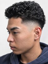 ブレイズマン(BLAZEMAN)&nbsp;極道パーマ×ハイスキンフェード