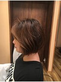 頭が小さく見えるボブスタイル☆