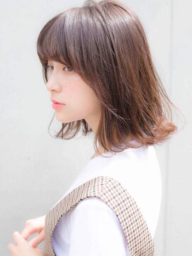 ルティア(Lutia) とろみカラー 外ハネ 簡単スタイリング