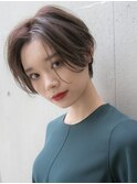 大人かわいい 前下がりショートボブ