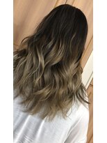 モモ(MOMO)&nbsp;グラデーションカラー