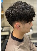 フランクスバーバー アンド ビアークラブ(FRANK'S BARBER and BEER CLUB)&nbsp;ショートマッシュフェードカットランダムパーマ