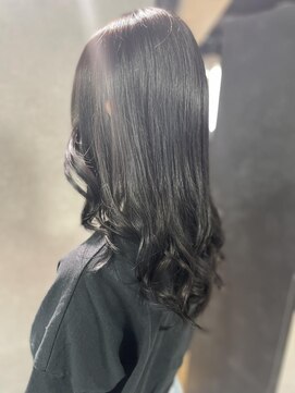 ニーナ ビューティーサロン(NINA Beauty Salon) 旅行はロングで決まり！#ロング#セミロング
