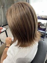 クラッチバイシオンアグリゲイト(CLUTCH by Zi-on aggregate)&nbsp;★ハイトーンベージュ/グレージュアッシュ★タッセルボブ