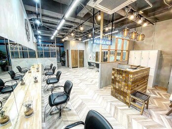 アンジェリカ 京都駅前店(ANGELICA JR)の写真/【9時～21時まで営業】癒しのサロンタイムをお過ごし頂けます♪【京都/レイヤーカット/韓国風/髪質改善】