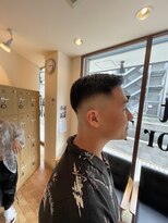 ワフトテイラー(Waft Taylor)&nbsp;お客様スタイル★スキンフェードミドルウェイト