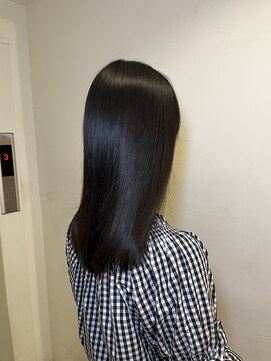 ヘッドルーム ディスティネーション(Head Room Distination) 酸性ストレートで自然な柔らかさ