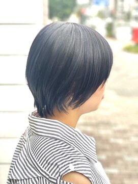 ヘアリゾート ルアーナ エルア(Hair Resort LUANA `elua) さりげないデザインカラーにアンブレラネイビー☆中橋