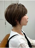 小顔ショートボブカラー大人ショートボブひし形ショートカット
