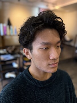 クラッキ ヘアークリエイション(CRAQUE hair creation) アップバング×無造作パーマ