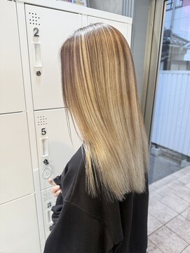 セブンルックスクレオ(7LOOKS creo) ミルクティーベージュアンブレラカラー