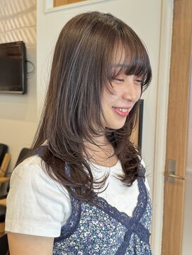 ビュートリアム ギンザ(BEAUTRIUM) ワンカールでざっくりレイヤーカット＊顔周りレイヤー＊銀座