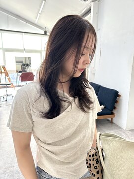 ハイジ(Heidi) 大人っぽレイヤー×オリーブベージュカラー