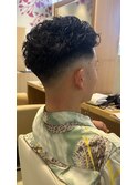 【松尾が作る】【フェード】【メンズ】極道パーマ