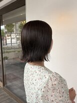 フェイム(FaMe)&nbsp;外ハネきりっぱなしボブ×ベージュブラウン