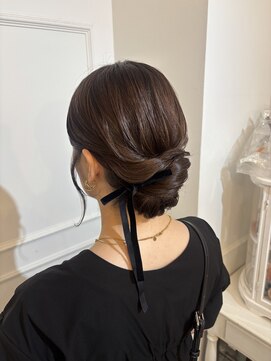 セット アンド バイ ルゥーダ 品川駅前店(SET and..by Rouxda.) キレイめルーズシニヨン