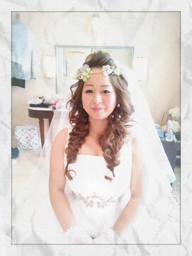 ヘアーサロン ループ(hair salon Loop) 三つ編み挙式スタイル