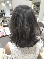 ブティック(boutique)&nbsp;「お客様施術後フォト」レイヤースタイル　アッシュグレイ