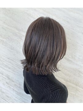 美容室ジャスミン 【ヒロシ】王道切りっぱなしミディアムボブ