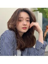 ドットハリス(.Hallis)&nbsp;くびれヘア/韓国風ヘア/大人可愛い/ベージュ/20代30代40代