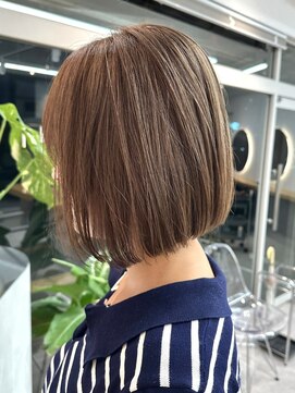 ルネ 北千住(Renee) タンバルモリ_くすみベージュ_切りっぱなし