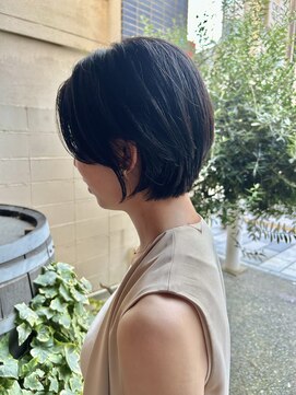 ココカラヘアー プラス(cococara‐hair plus) 大人可愛い/ショートボブ/前髪なし/丸みボブ/暗髪