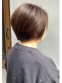 ショートボブ