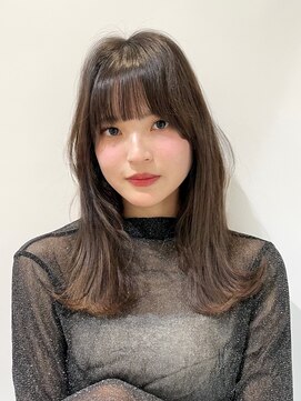 バイオレット 横浜店(Violet) レイヤーカットパッツン前髪（AI-03）