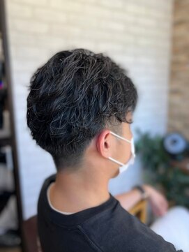 アトリエナガノツー 千葉富士見店(atelier nagano 2) フェザーパーマ/スパイキーショート/サーフカール[千葉駅]