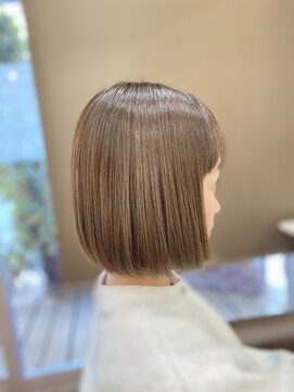 髪師 ケンジロウ(Kenjiro) ミニボブ