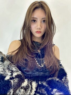 キング 梅田店(K!ng) ハイライトカラーミルクティーベージュレイヤーカット髪質改善