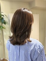 クラン 横浜(Clanc)&nbsp;20代30代おすすめの動きの出るミディアムレイヤースタイル
