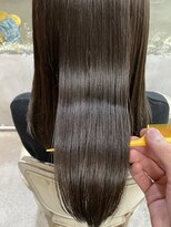 ロイジー(roijir) 【roijir】表参道 髪質改善トリートメント×オリーブカラー