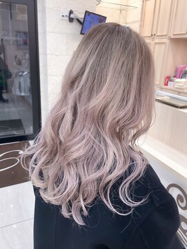 ティンク 横須賀中央(Tink) エアタッチラベンダーベージュ◎