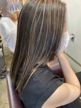 フィールグッドカンパニー(Feel Good Company) 20代30代大人可愛い♪コントラストハイライトカラーセミロング