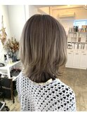 30代40代50代大人かわいいヘア美髪のススメホワイトグレージュ