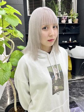 チュダック(ChuDuck) 韓国風《ペールシルバー》ハイトーン/ケアブリーチ/ダブルカラー