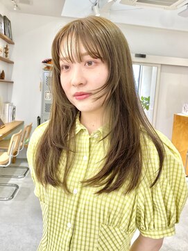 オーリーエトワ 御器所(oorry.etwa) レイヤーカットオリーブベージュ小顔カット束間前髪