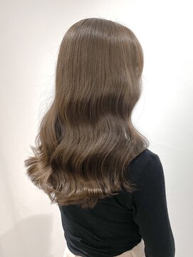 タス(tas) ベージュブリーチなしカラーオリーブベージュ